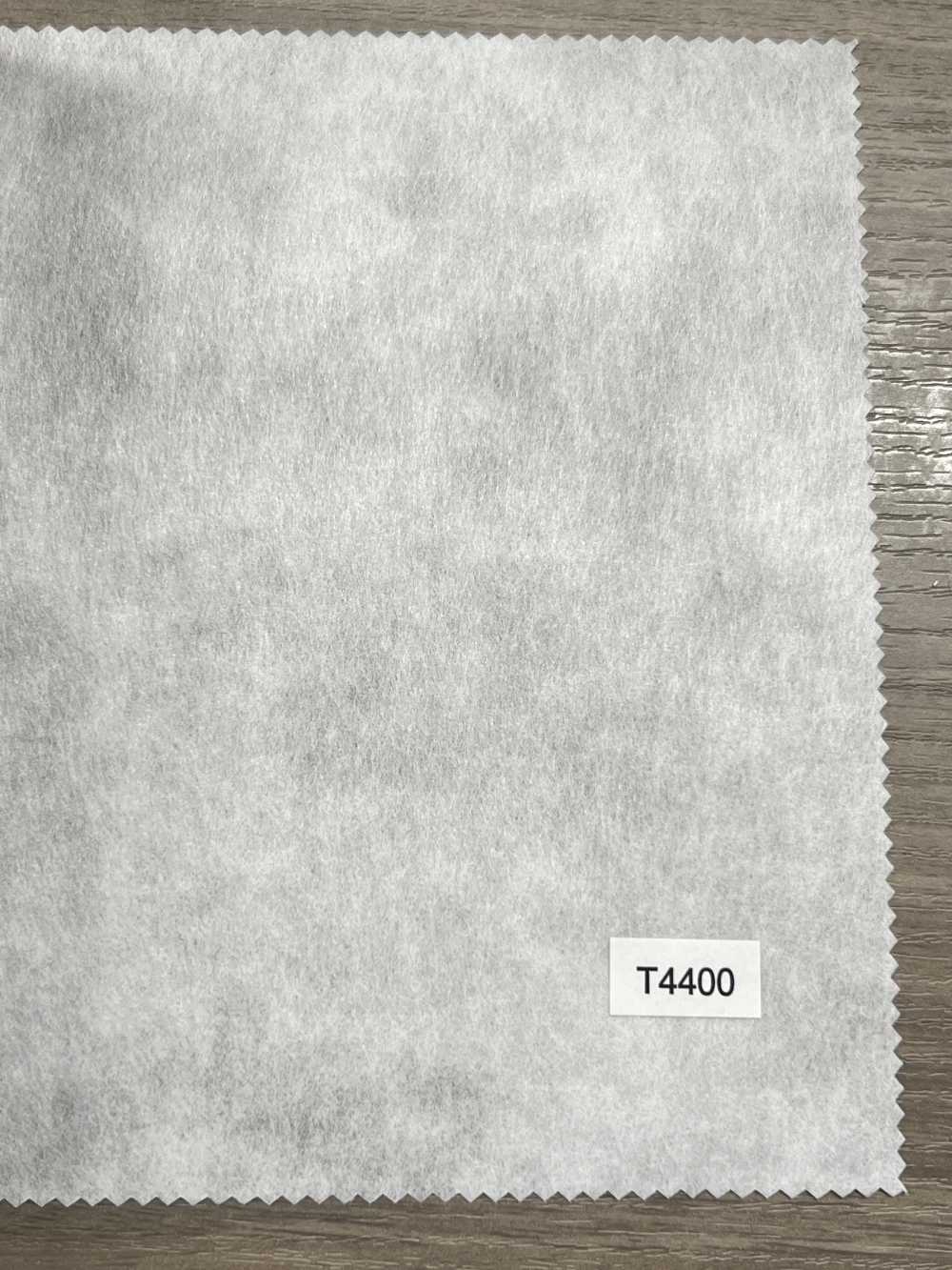 T4400 NOWVEN® Entretela No Fusible Serie Nakate Tipo Semisuave NOWVEN
