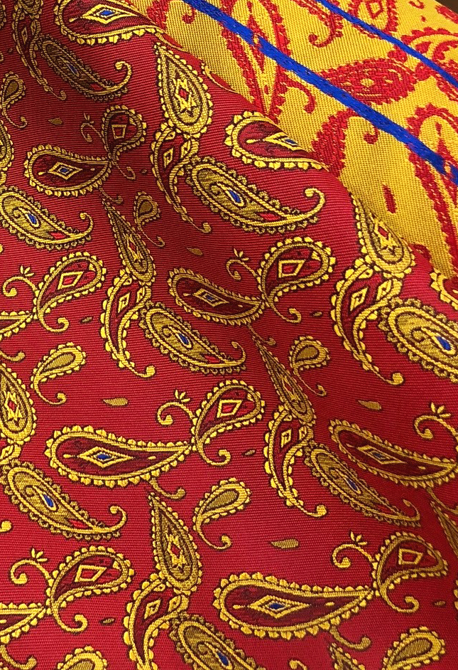 951 Yamanashi Fujiyoshida Patrón Paisley Seda Jacquard Textil Yamamoto(EXCY)