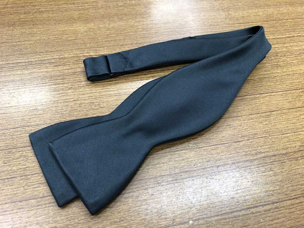 VMT-BK VANNERS Pajarita Textil Anudada A Mano Satén Negro[Accesorios Formales] Yamamoto(EXCY)