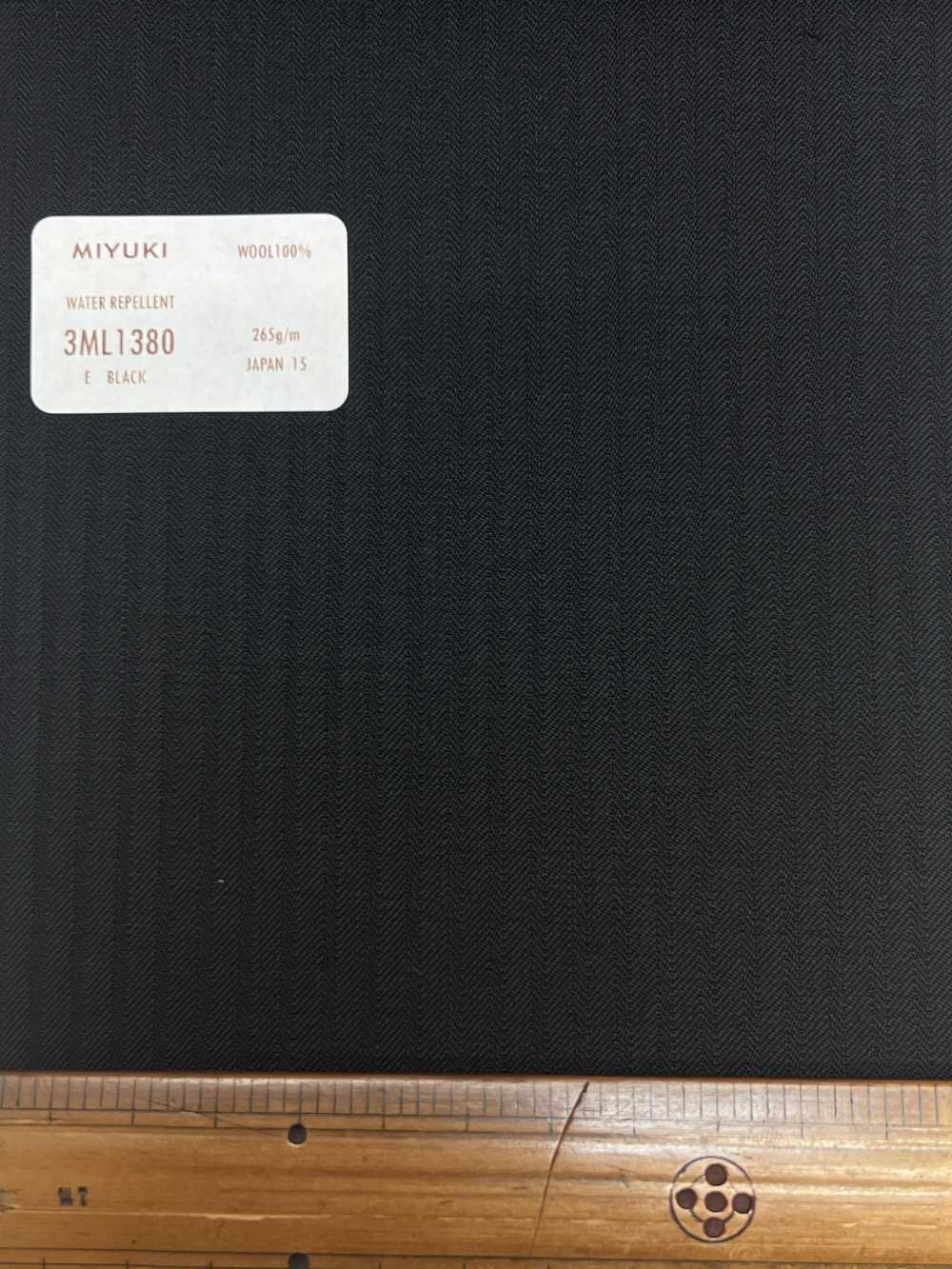 3ML1380 COMFORT LINE LANAVITA C-zero REPELENTE AL AGUA Negro[Textil] Fábricas De Lana Miyuki