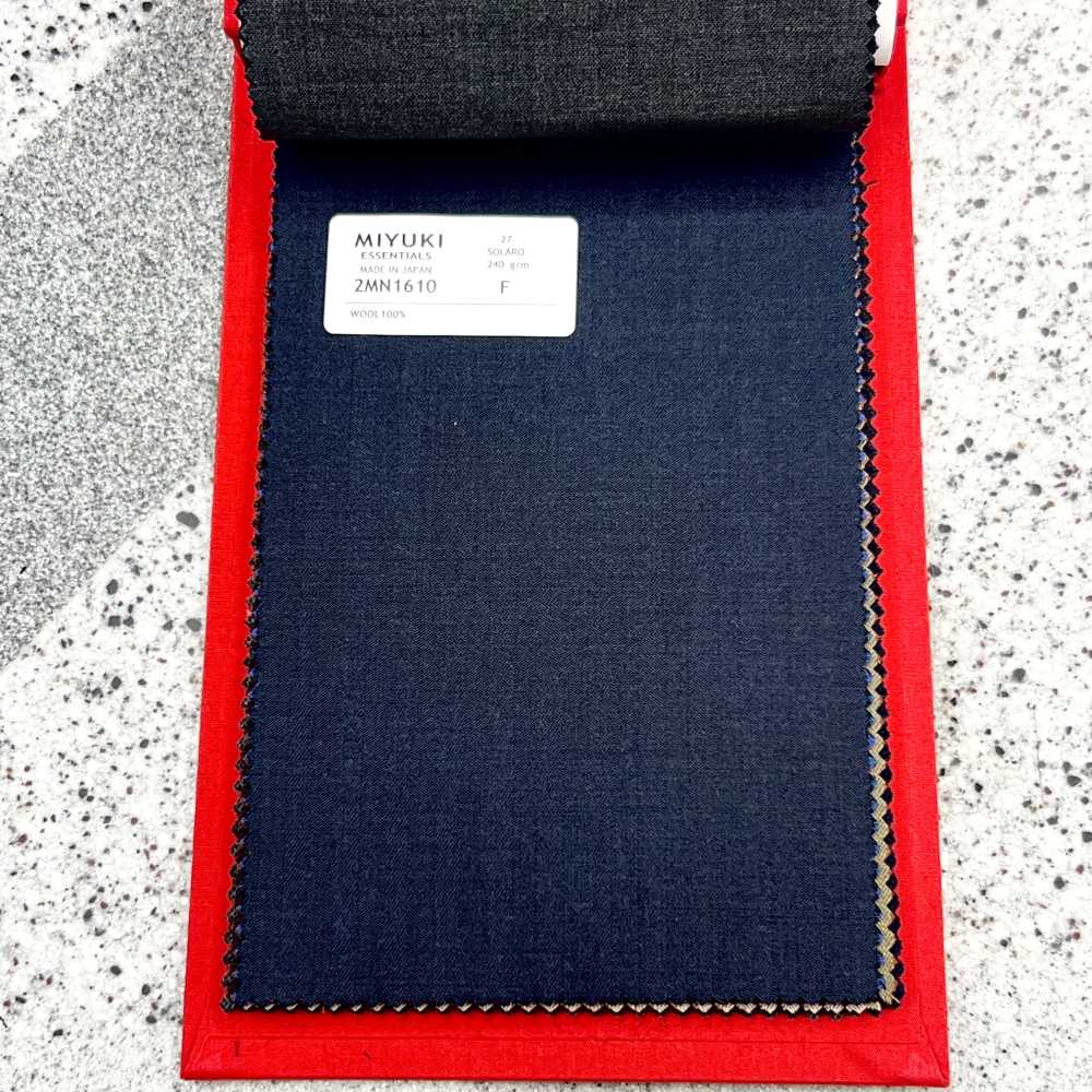 2MN1610 25SS MIYUKI ESSENTIALS SOLARO Patrón Textil Azul Tejido Fábricas De Lana Miyuki