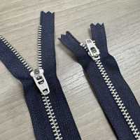 3YGRDSC Cremallera YZiP® (Para Jeans) Tamaño 3 Dull Silver Cerrado YKK Subfoto