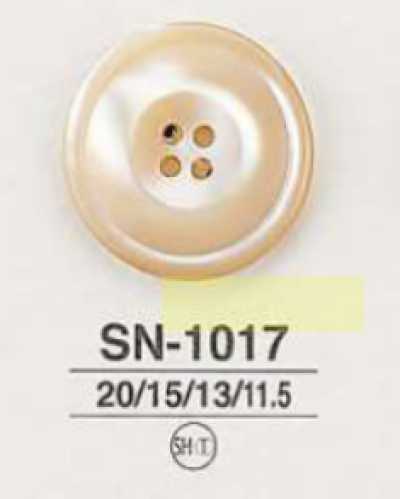 SN1017 Botón de cuatro agujeros de nácar Takase