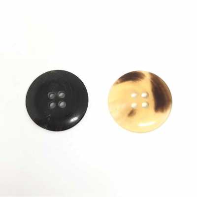 TGH1012 Botón original de cuerno de búfalo de cuatro agujeros