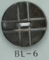 BL-6 Botón de concha de 2 agujeros en cruz