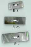 B Botón rectangular de concha de 2 agujeros