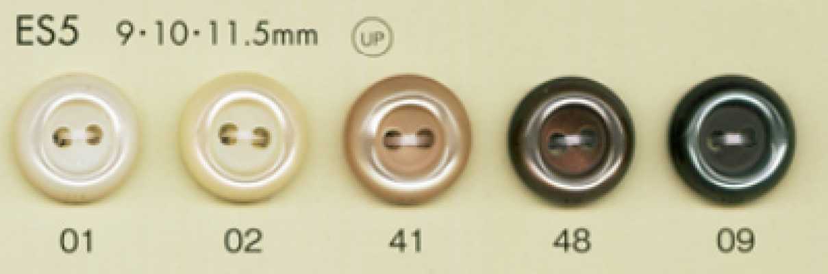 ES5 DAIYA BUTTONS Botón de poliéster tipo nácar