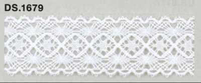 DS1679 Encaje de algodón Ancho: 33 mm