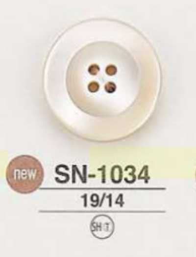 SN1034 Botón de 4 agujeros de concha Takase