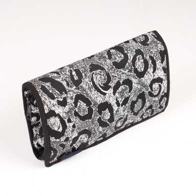 06437 Bolsa de costura de color negro y blanco (BOHIN)