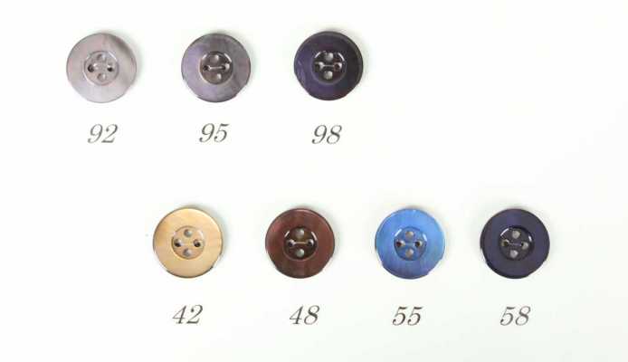 0416 Botones de nácar natural de fabricación japonesa para trajes y chaquetas