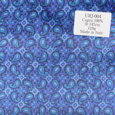 URJ-004 Hecho en Italia Forro estampado 100% cupro con estampado paisley azul claro