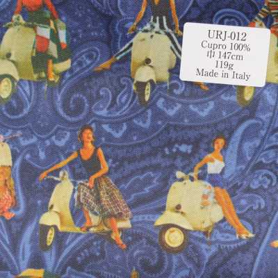 URJ-012 Forro estampado de scooters 100% cupro, hecho en Italia, color base azul