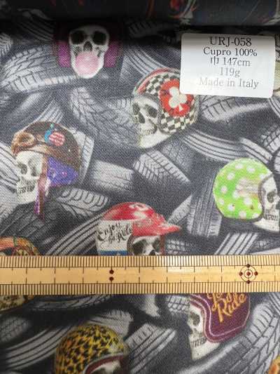 URJ-058 Hecho en Italia, forro estampado de Cupro 100 %, estampado de calaveras