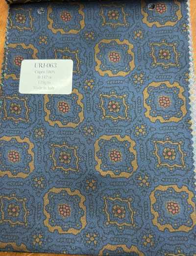 URJ-063 Hecho en Italia, forro estampado de cupro 100%, base azul marino, acento marrón
