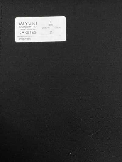9MK0263 Negro formal esencial