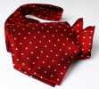 AS-600 Corbata ascot de seda hecha en Japón, estampado de lunares rojos
