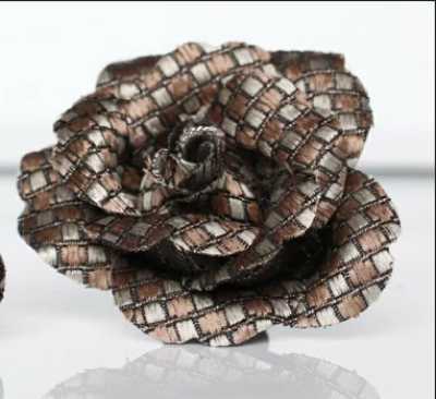 BTA-992 Jacquard de seda boutonniere de patrón Kanoko marrón, hecho en Japón